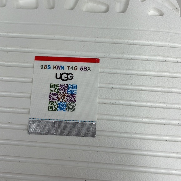 New Women’s UGG Black Zayne Crossband Platform Leather Slide Ons Size 9 - Picture 9 of 12